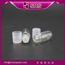 mini rollo transparente de 3 ml en productos cosméticos en botellas de vidrio
