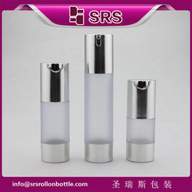 TA021 Botella transparente mate de 15 ml, 30 ml y 50 ml con hombro plateado y base sin aire