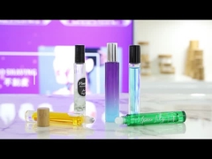 GB Cuadrado Colorido Perfume claro Sin fugas Botella de vidrio de fondo grueso 10ml