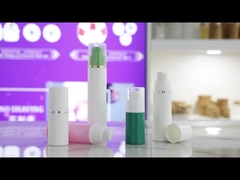 A024 botella blanca y tapa blanca con línea plateada botella sin aire de PP para loción de suero